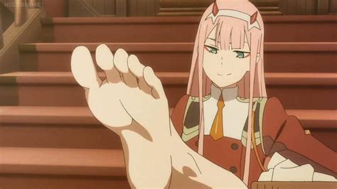 my waifus feet